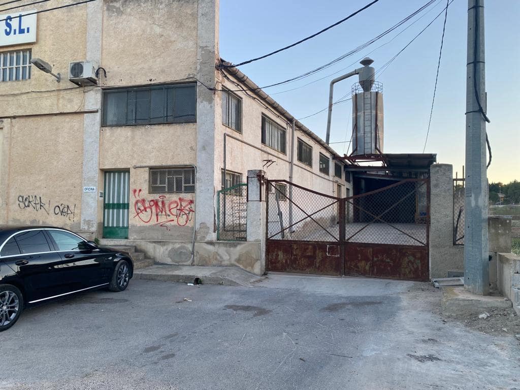 Hotel te koop in Bigastro - € 220.000 (Ref: 9460736)