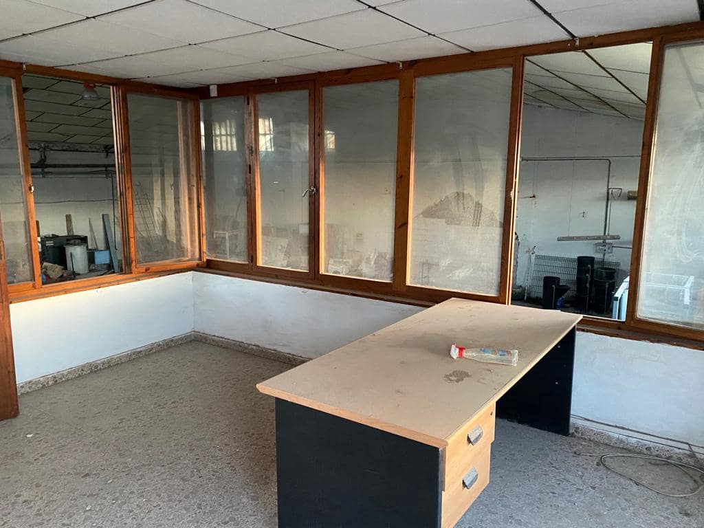 Hotel te koop in Bigastro - € 220.000 (Ref: 9460736)