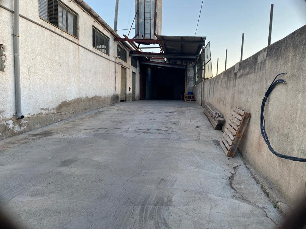 Hotel te koop in Bigastro - € 220.000 (Ref: 9460736)