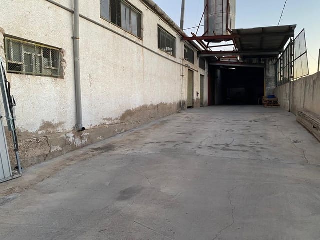 Hotel na sprzedaż w Bigastro - 220 000 € (Ref: 9460736)