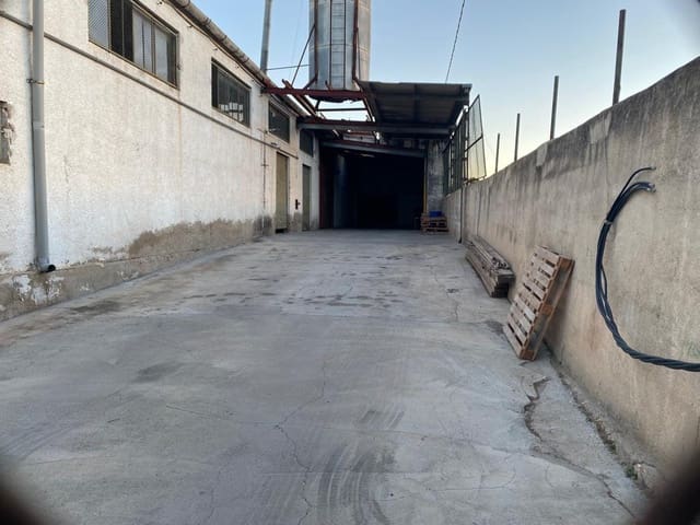 Hotel na sprzedaż w Bigastro - 220 000 € (Ref: 9460736)