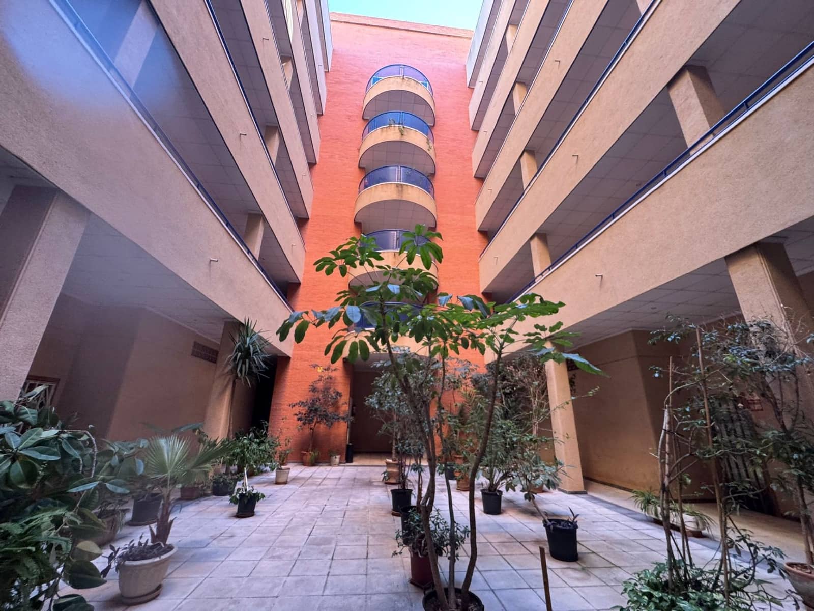 3 bedroom Apartment for sale in Torrevieja with pool - € 250,000 (Ref: 9462733)