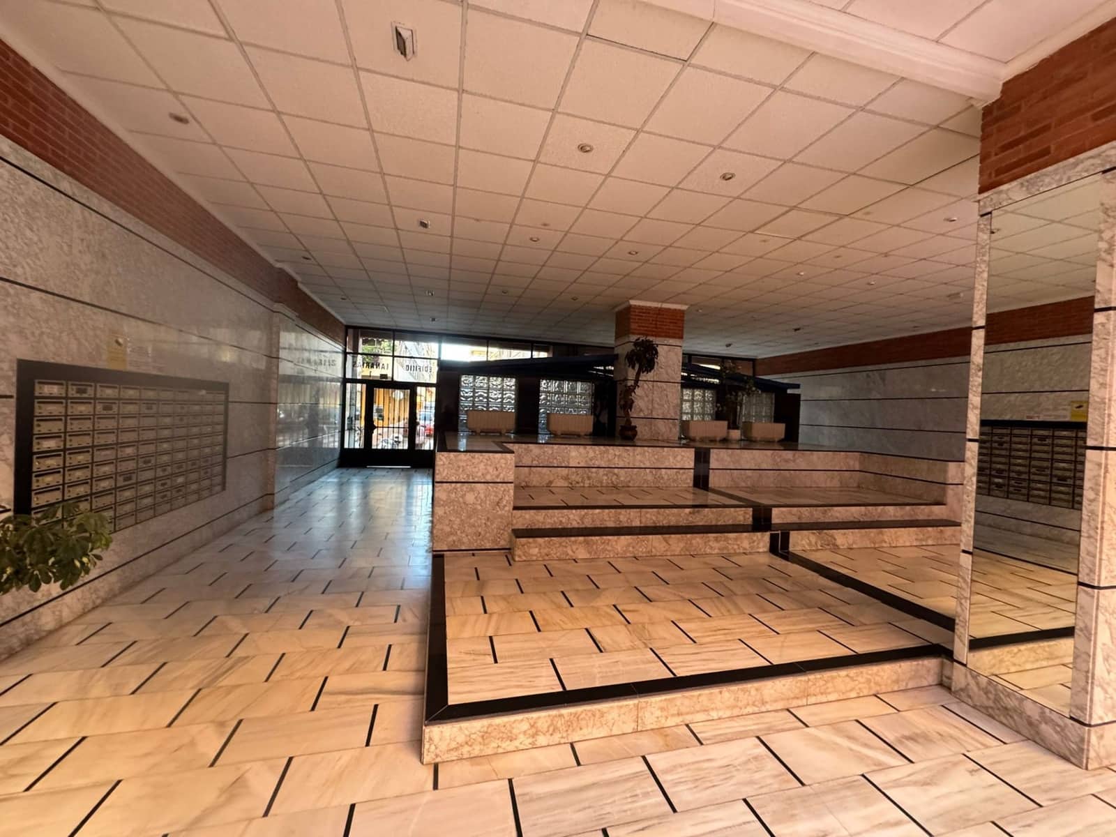 3 bedroom Apartment for sale in Torrevieja with pool - € 250,000 (Ref: 9462733)