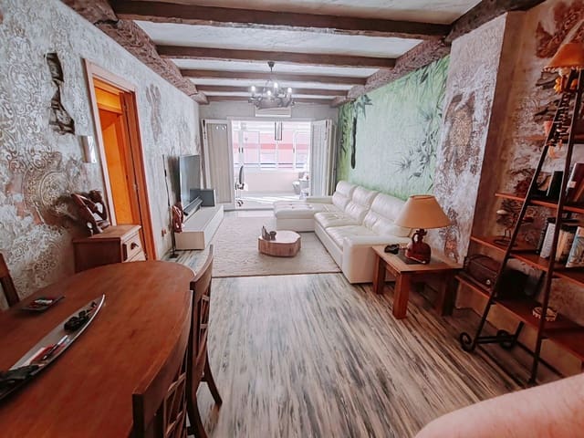 Apartamento de 3 habitaciones en El Acequión - Los Náufragos, Torrevieja en venta con piscina - 250.000 € (Ref: 9462733)