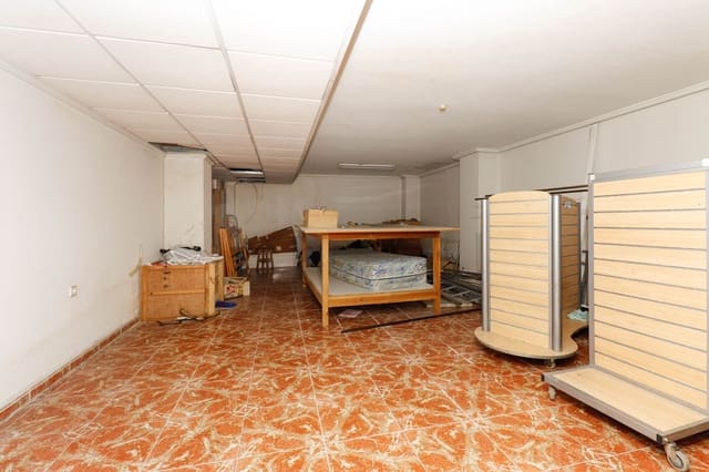 Commerciale in vendita in Centro, Torrevieja - 298.000 € (Rif: 9462735)