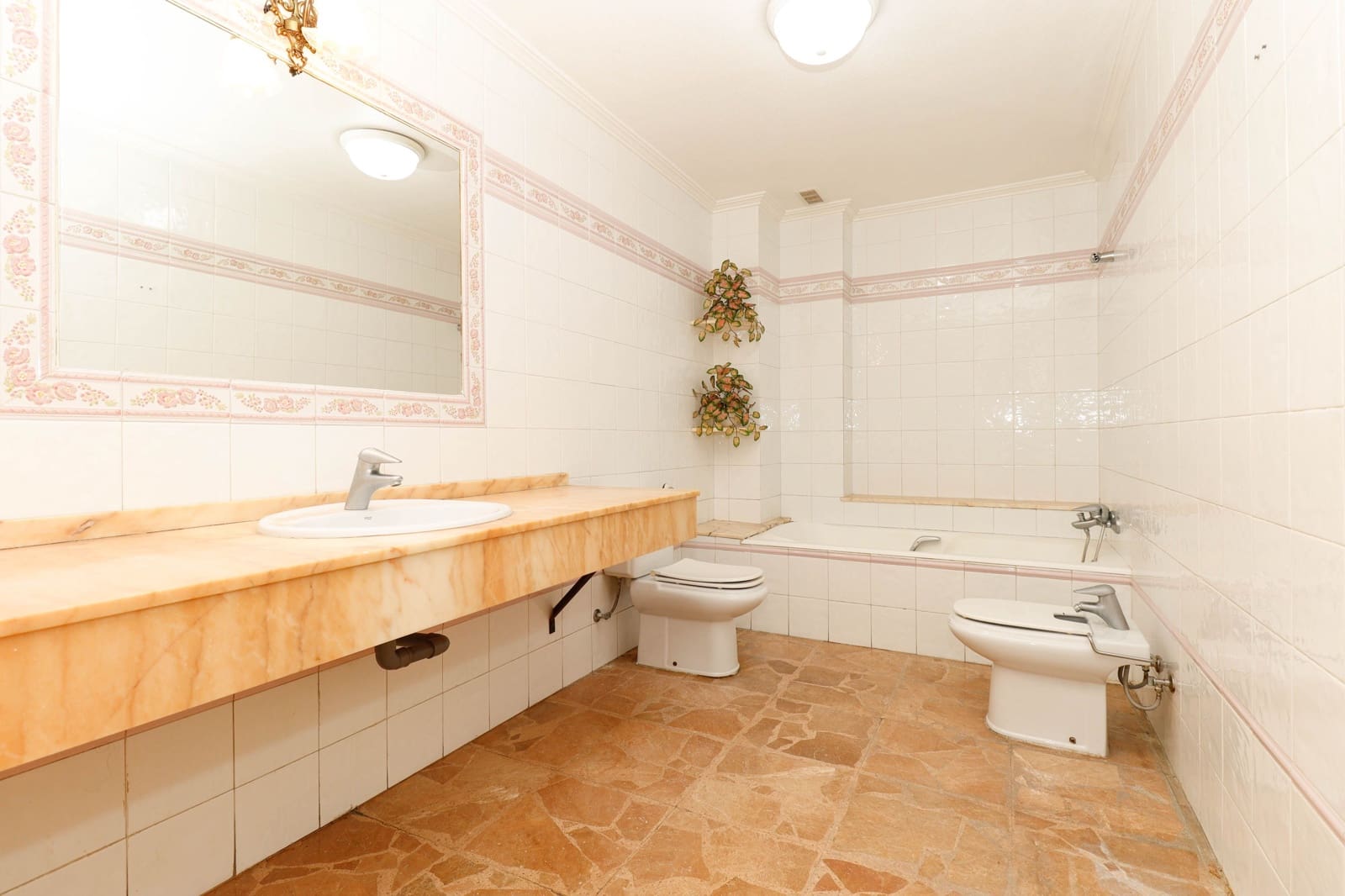 5 sovrum Lägenhet till salu i Torrevieja - 315 000 € (Ref: 9462754)