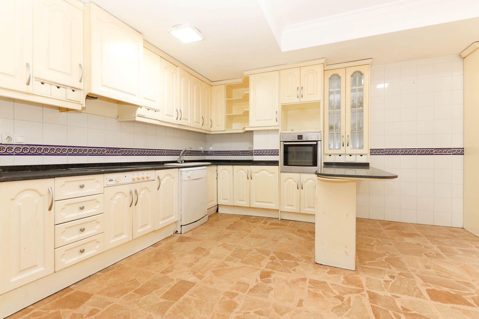 5 sovrum Lägenhet till salu i Torrevieja - 315 000 € (Ref: 9462754)