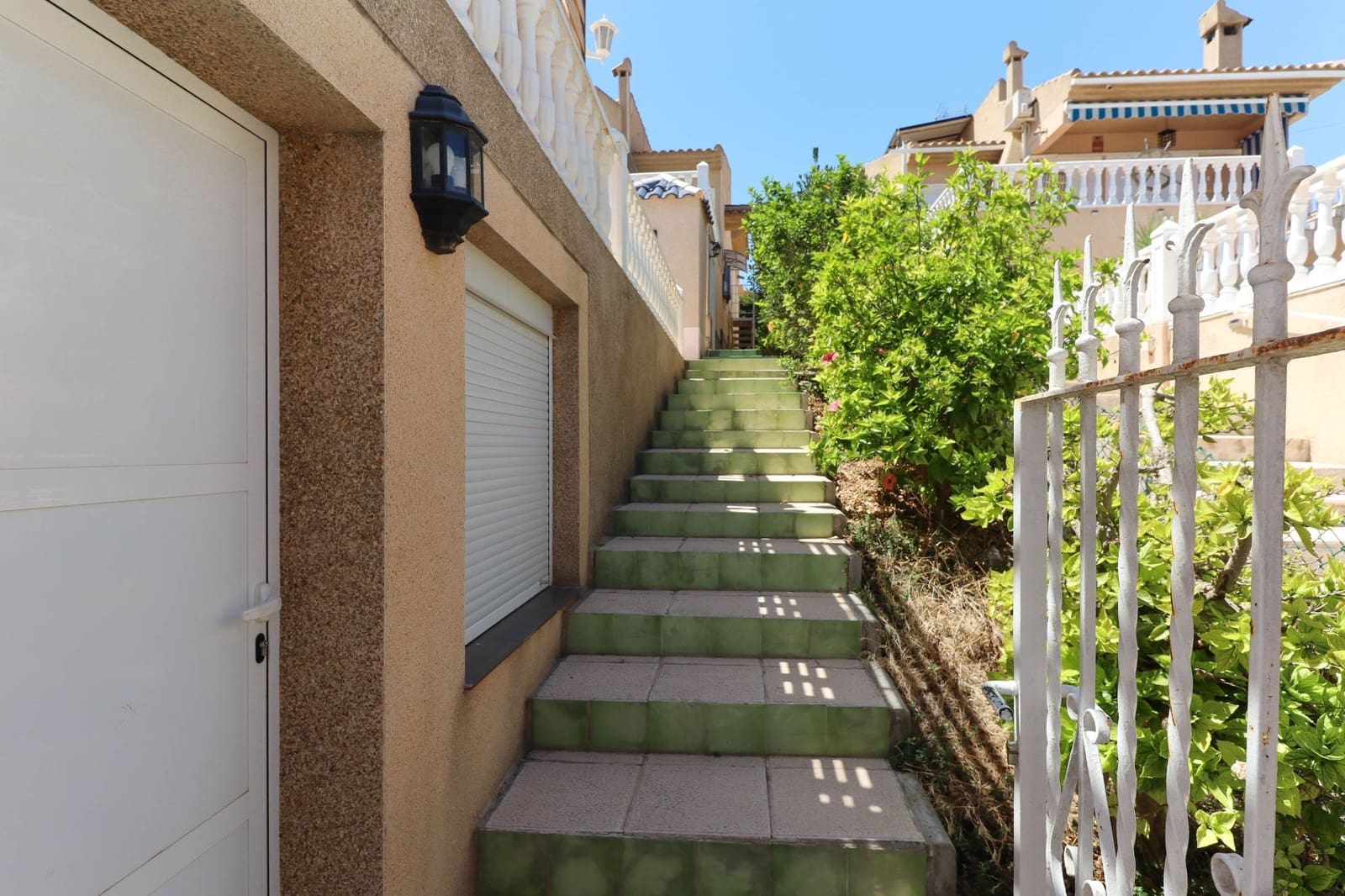 3 bedroom Villa for sale in Orihuela Costa with pool garage - € 389,000 (Ref: 9465935)