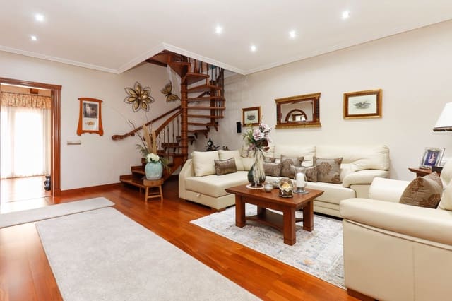 4 sovrum Villa till salu i Los Balcones - Los Altos, Torrevieja med pool garage - 450 000 € (Ref: 9467764)