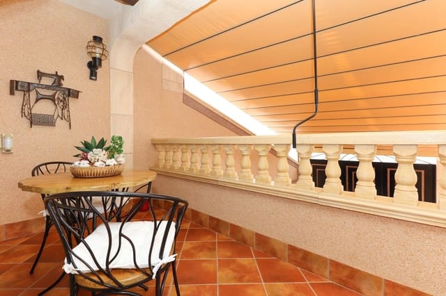 4 sovrum Villa till salu i Los Balcones - Los Altos, Torrevieja med pool garage - 450 000 € (Ref: 9467764)