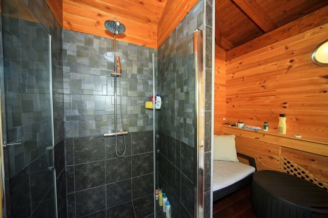 4 soveværelse Villa til salg i Torrevieja med swimmingpool - € 490.000 (Ref: 9467767)