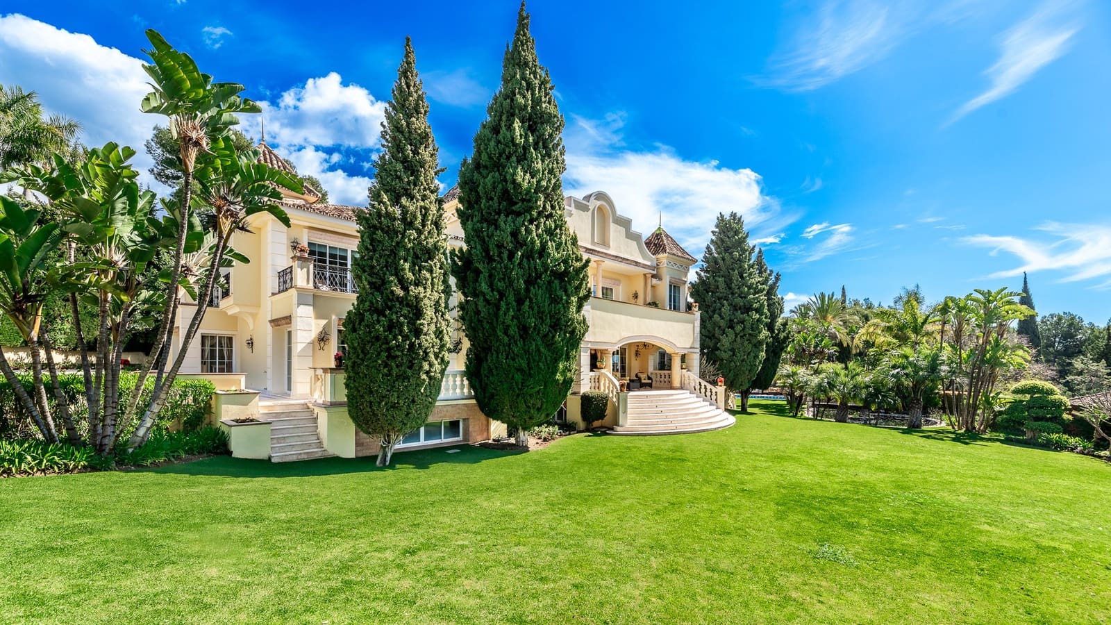 Chalet de 6 habitaciones en Golden Mile en venta con piscina - 11.950.000 € (Ref: 9489752)