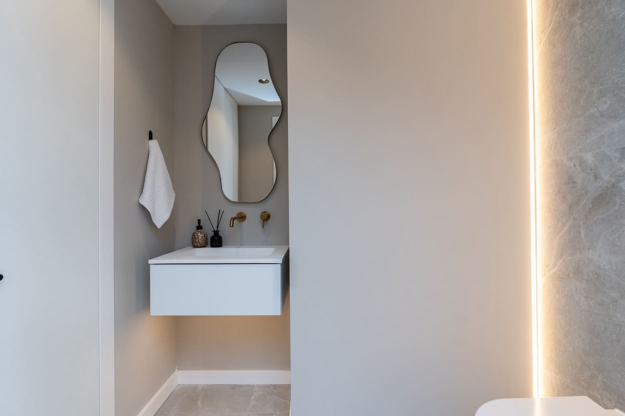 3 bedroom Apartment for sale in La Quinta with garage - € 980,000 (Ref: 9500292)