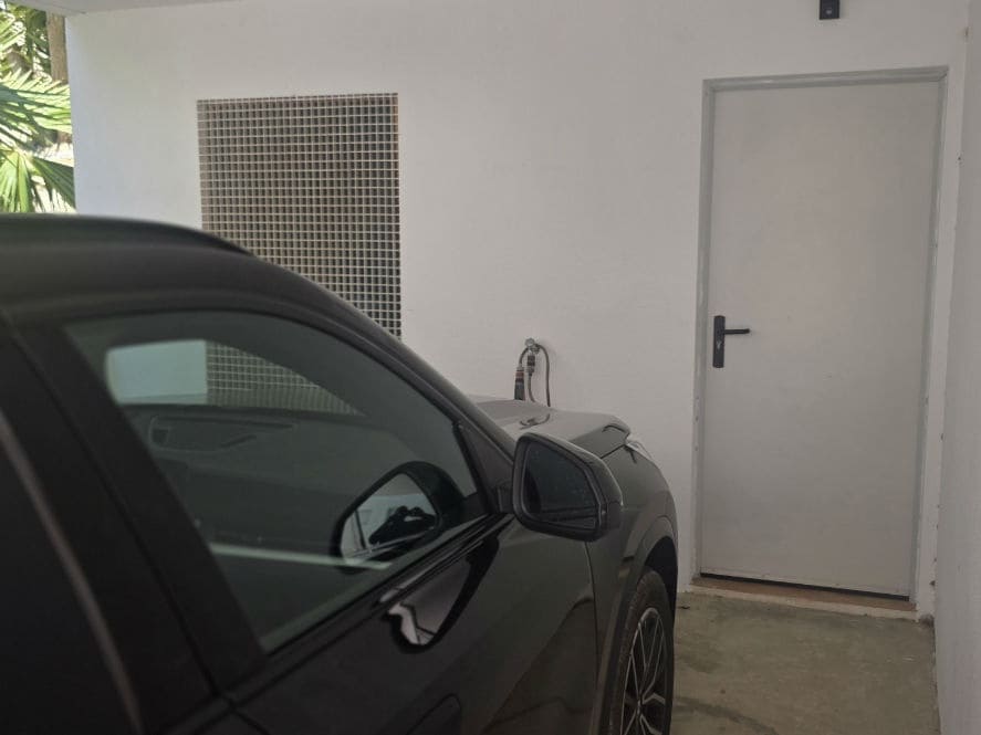 3 soverom Hus til salgs i Relleu med svømmebasseng garasje - € 264 000 (Ref: 10038999)