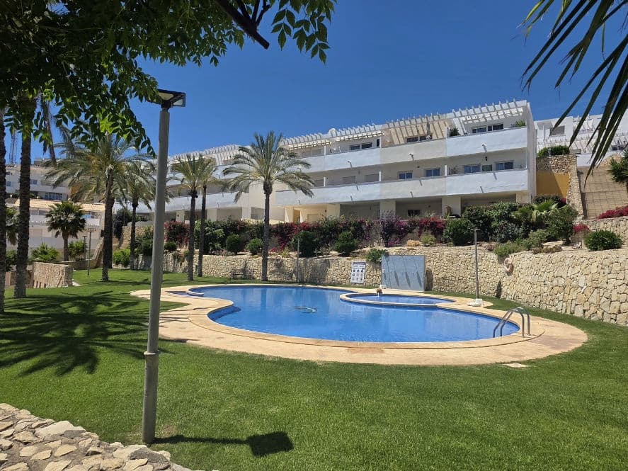 3 soverom Hus til salgs i Relleu med svømmebasseng garasje - € 264 000 (Ref: 10038999)