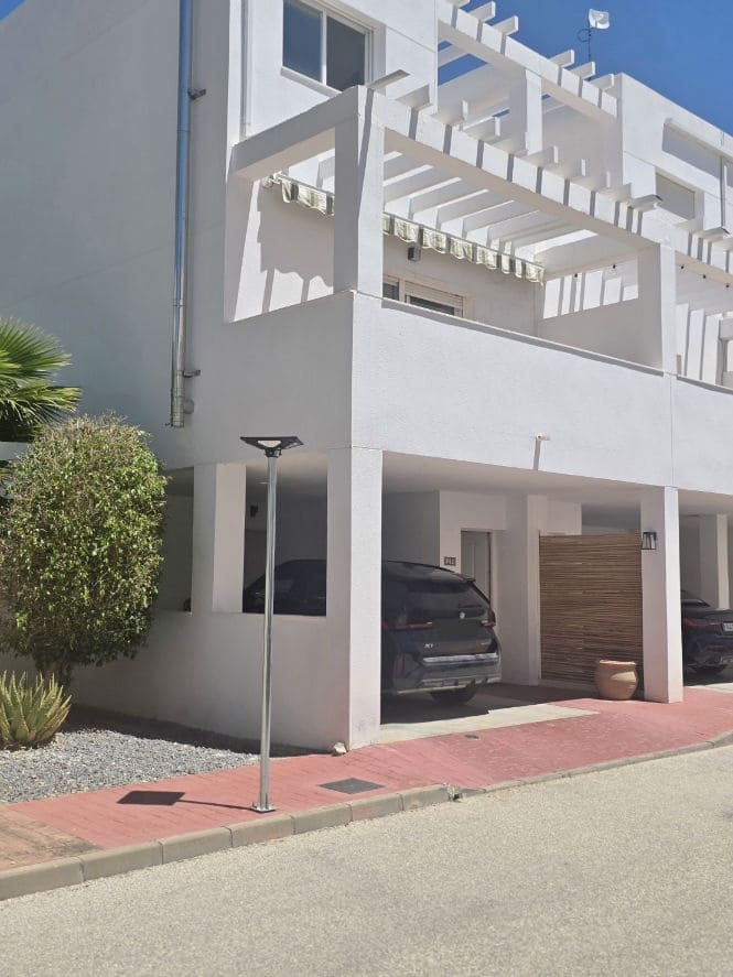 3 soverom Hus til salgs i Relleu med svømmebasseng garasje - € 264 000 (Ref: 10038999)