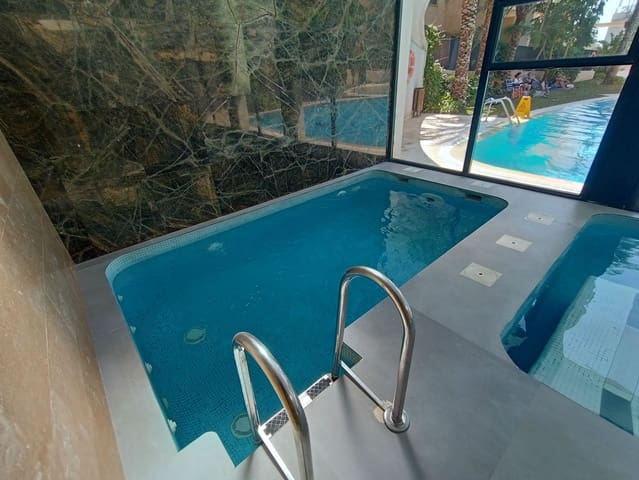 2 soveværelse Lejlighed til salg i Platja Vila Joiosa - Platja de Torres, La Villajoyosa / Vila Joiosa med swimmingpool garage - € 489.000 (Ref: 10039257)