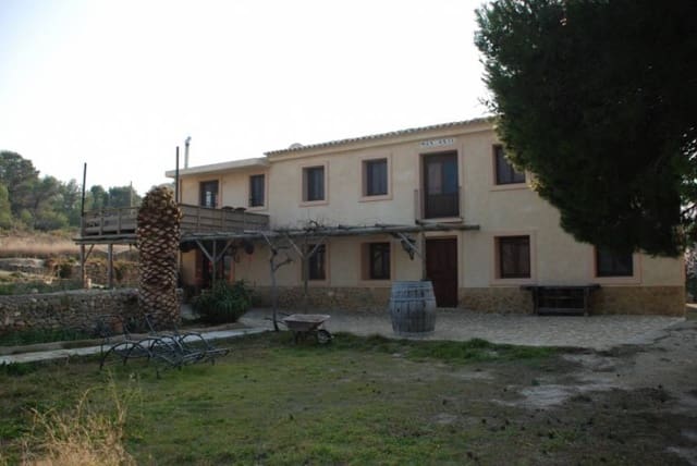 5 bedroom Finca/Country House for sale in Relleu with pool - € 699,000 (Ref: 4737527)