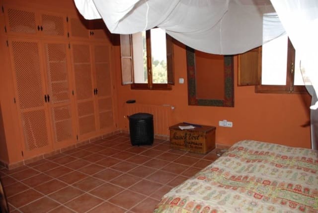 5 bedroom Finca/Country House for sale in Relleu with pool - € 699,000 (Ref: 4737527)