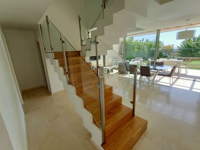 3 bedroom Bungalow for sale in Poble Nou - Montiboli, La Villajoyosa / Vila Joiosa with pool garage - € 845,000 (Ref: 7494810)