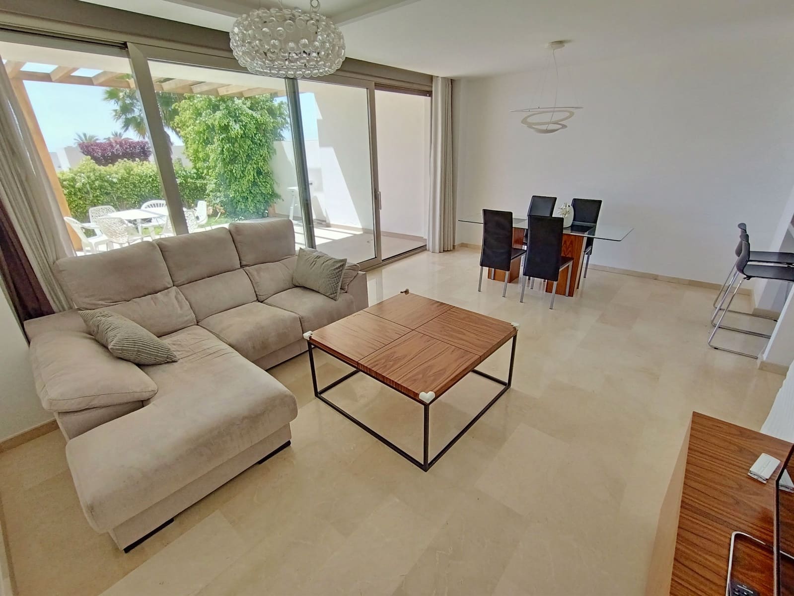 3 makuuhuone Huoneisto myytävänä paikassa La Villajoyosa / Vila Joiosa mukana uima-altaan 
autotalli - 545 000 € (Ref: 7535115)