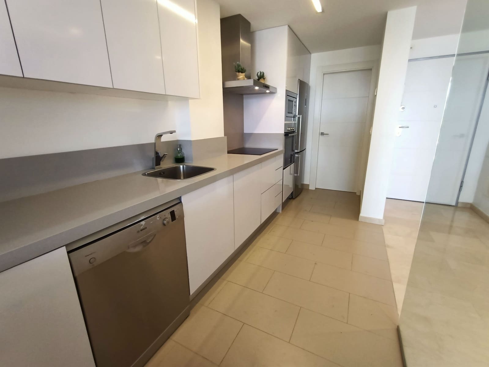 3 makuuhuone Huoneisto myytävänä paikassa La Villajoyosa / Vila Joiosa mukana uima-altaan 
autotalli - 545 000 € (Ref: 7535115)