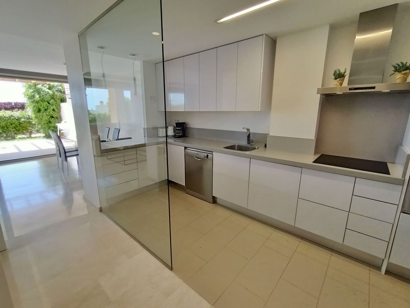 3 makuuhuone Huoneisto myytävänä paikassa La Villajoyosa / Vila Joiosa mukana uima-altaan 
autotalli - 545 000 € (Ref: 7535115)