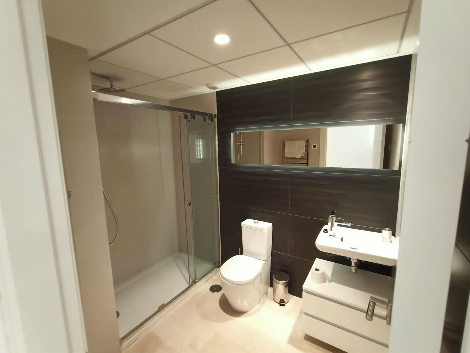 3 makuuhuone Huoneisto myytävänä paikassa La Villajoyosa / Vila Joiosa mukana uima-altaan 
autotalli - 545 000 € (Ref: 7535115)