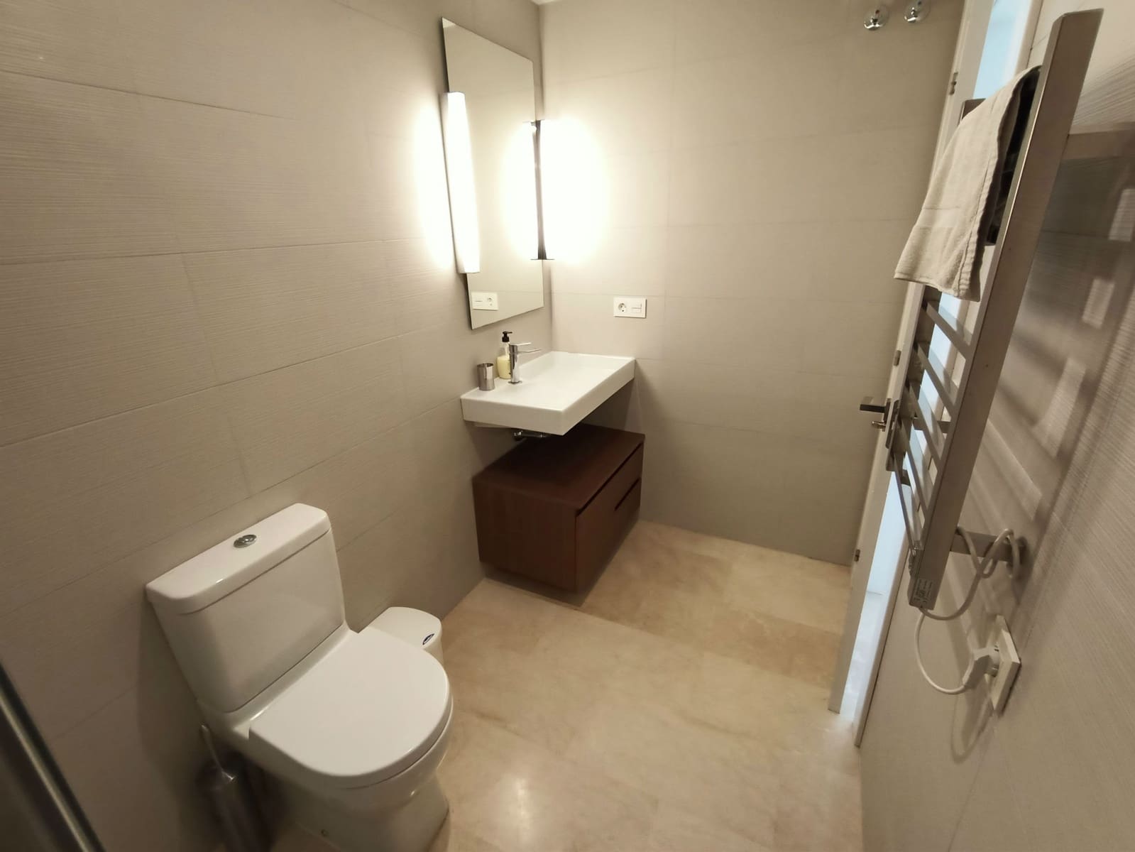 3 makuuhuone Huoneisto myytävänä paikassa La Villajoyosa / Vila Joiosa mukana uima-altaan 
autotalli - 545 000 € (Ref: 7535115)