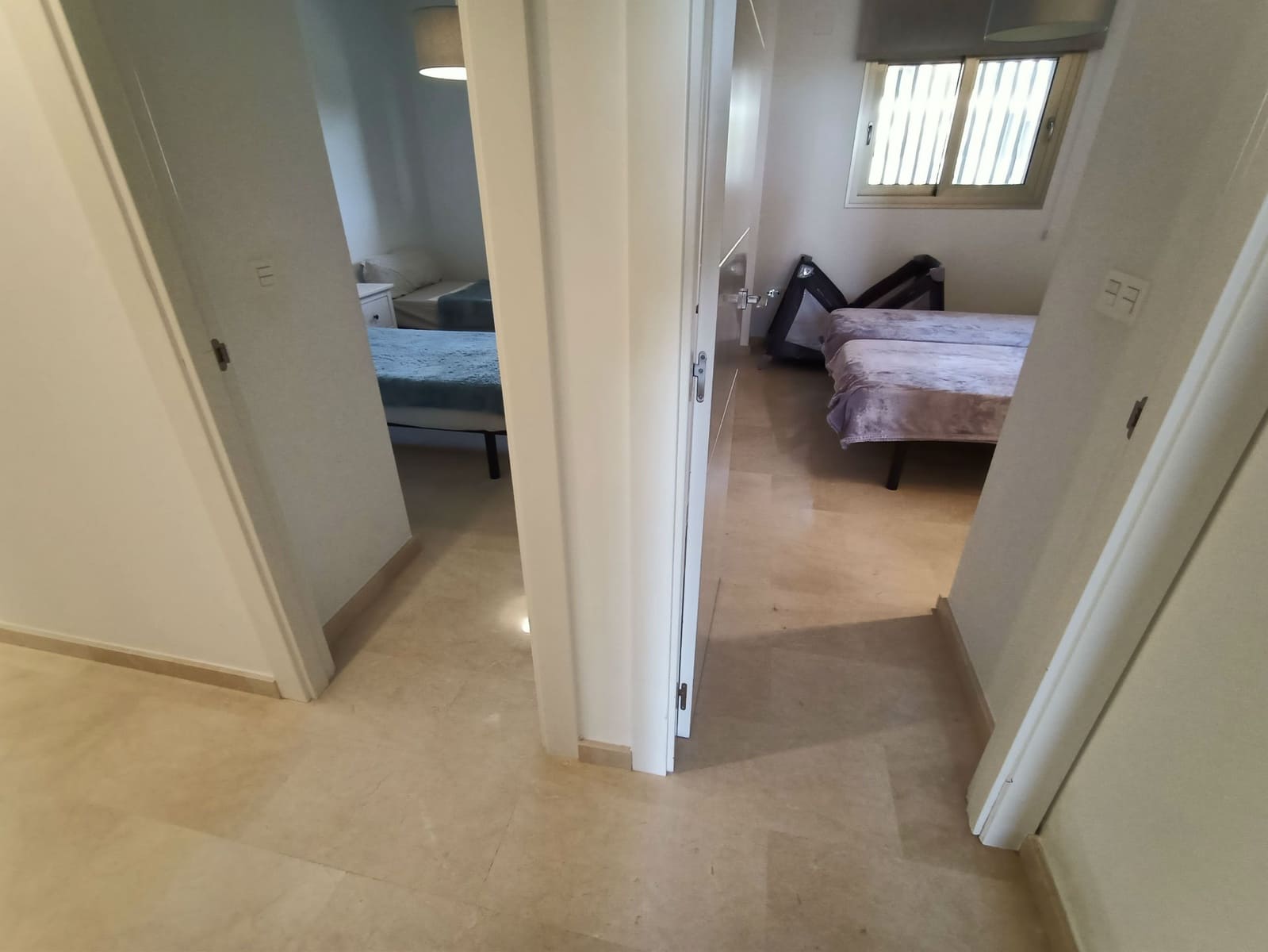 3 makuuhuone Huoneisto myytävänä paikassa La Villajoyosa / Vila Joiosa mukana uima-altaan 
autotalli - 545 000 € (Ref: 7535115)