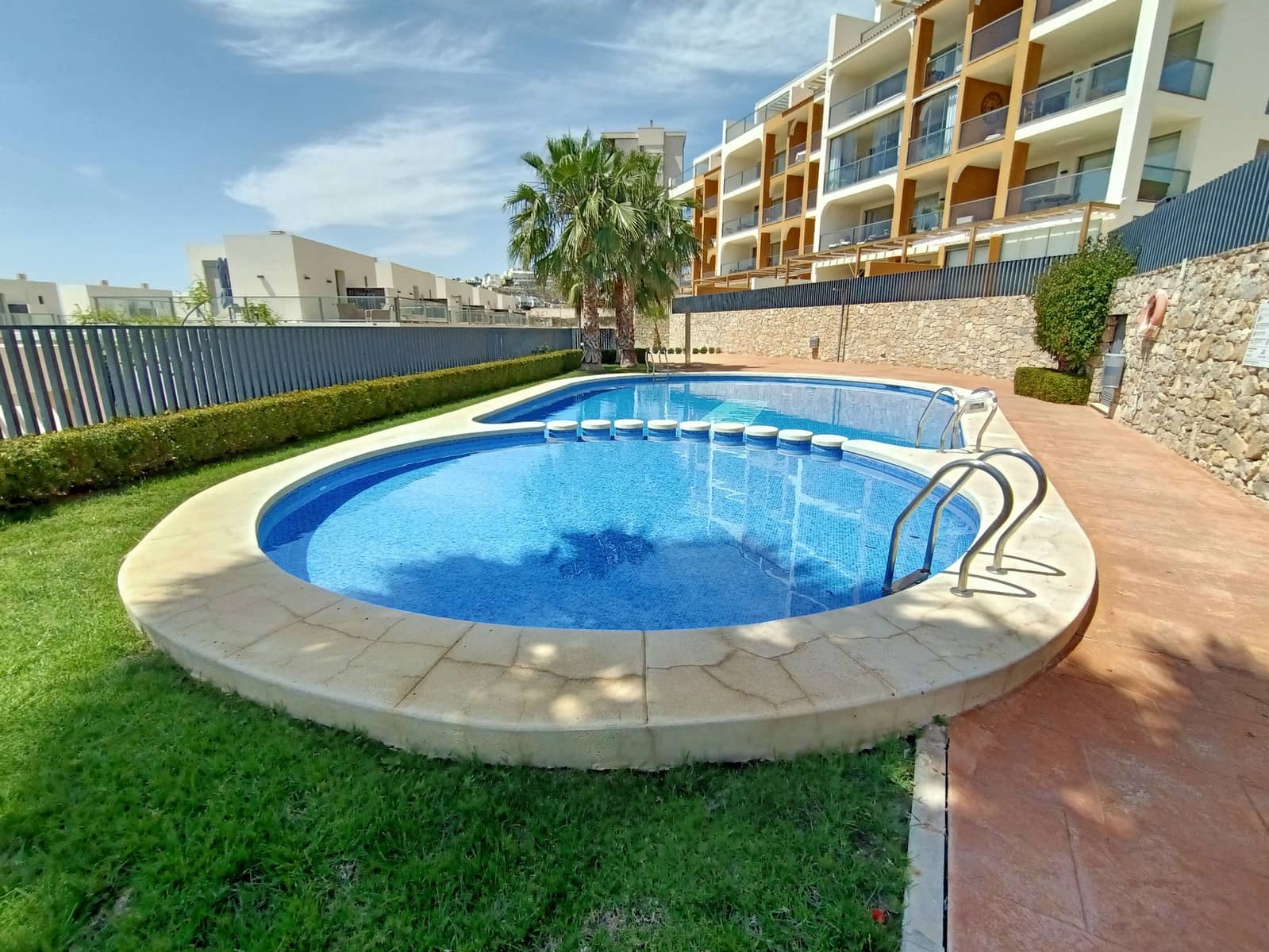 3 makuuhuone Huoneisto myytävänä paikassa La Villajoyosa / Vila Joiosa mukana uima-altaan 
autotalli - 545 000 € (Ref: 7535115)