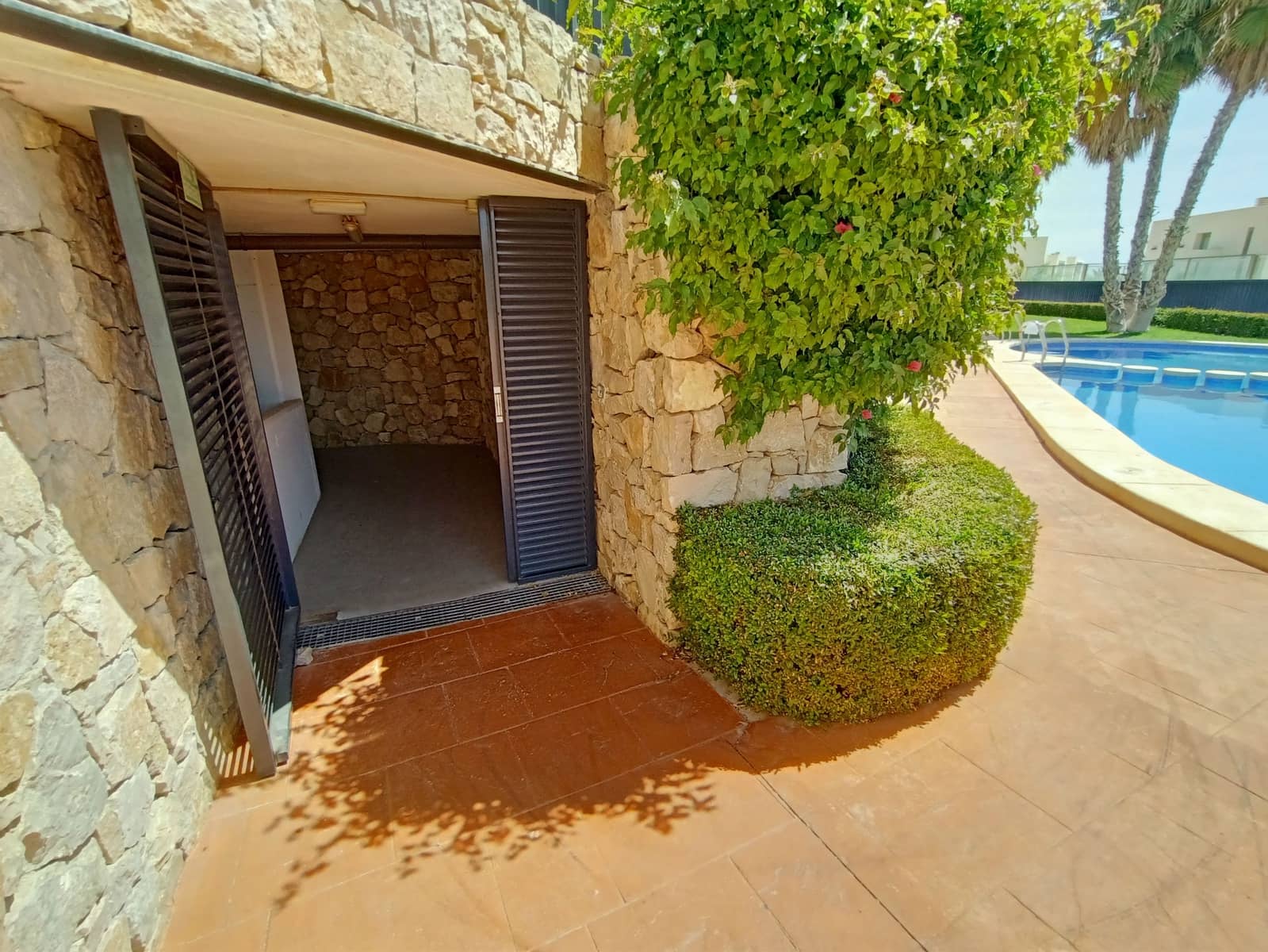 3 makuuhuone Huoneisto myytävänä paikassa La Villajoyosa / Vila Joiosa mukana uima-altaan 
autotalli - 545 000 € (Ref: 7535115)