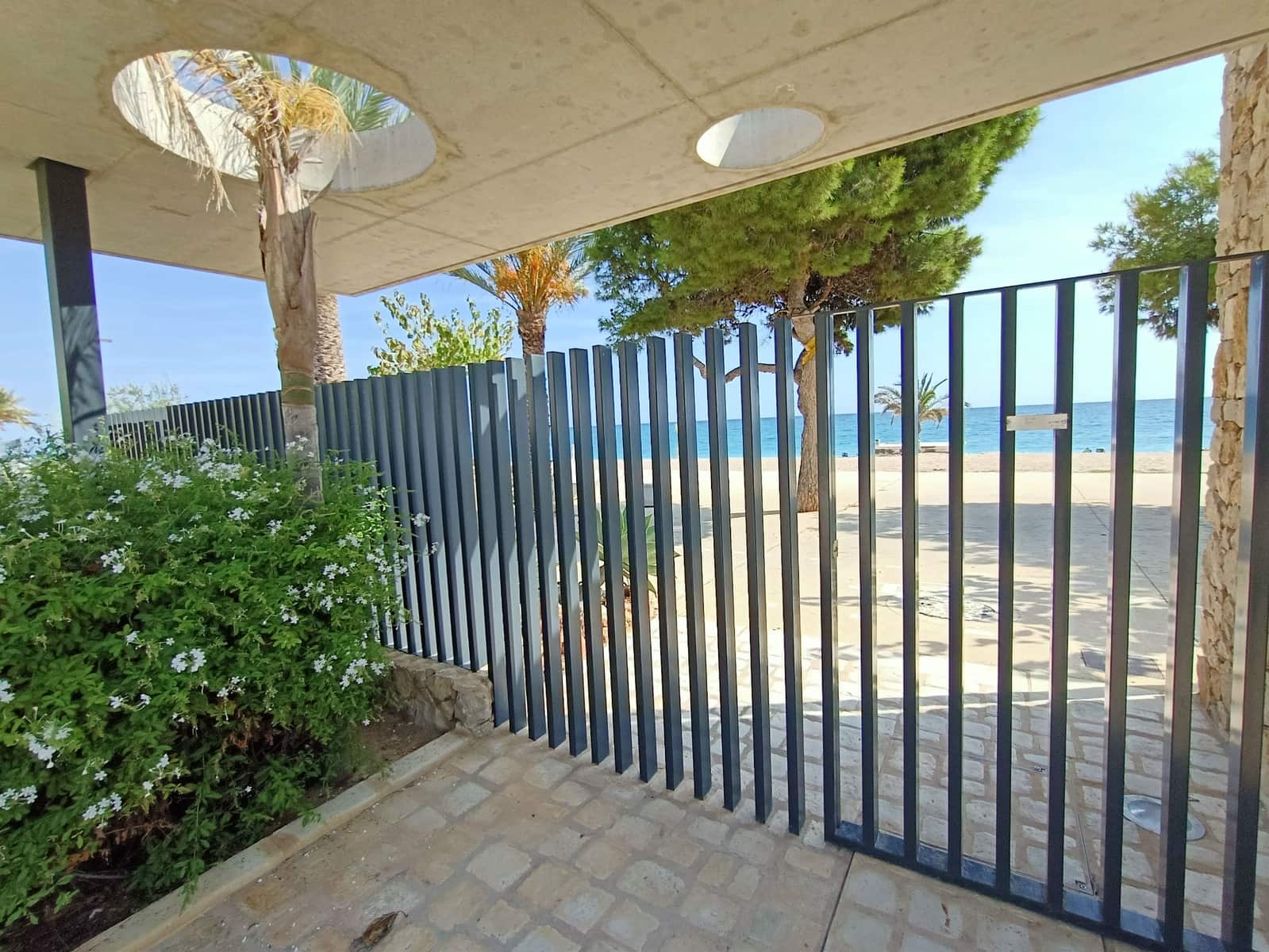 3 makuuhuone Huoneisto myytävänä paikassa La Villajoyosa / Vila Joiosa mukana uima-altaan 
autotalli - 545 000 € (Ref: 7535115)