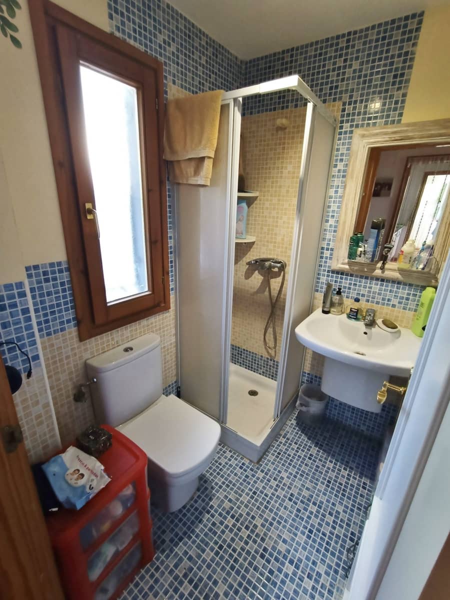 3 soveværelse Villa til salg i Relleu med swimmingpool garage - € 269.000 (Ref: 8660704)