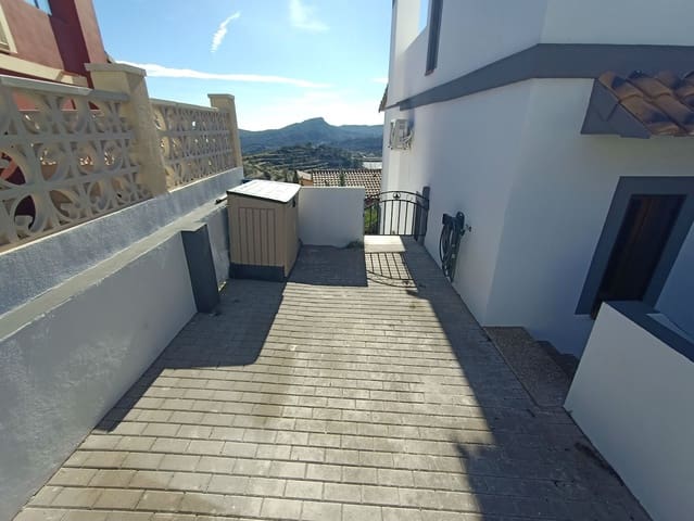 3 bedroom Villa for sale in Relleu with pool garage - € 269,000 (Ref: 8660704)