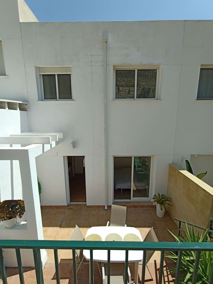 3 soveværelse Byhus til salg i Relleu med swimmingpool garage - € 199.000 (Ref: 9191852)