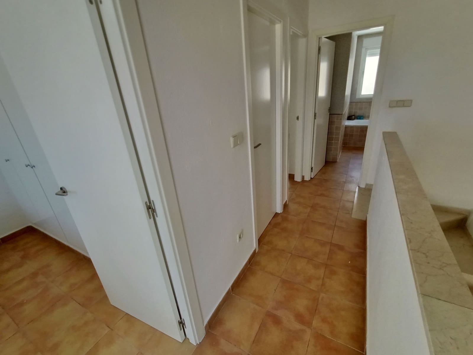 3 soveværelse Byhus til salg i Relleu med swimmingpool garage - € 199.000 (Ref: 9191852)