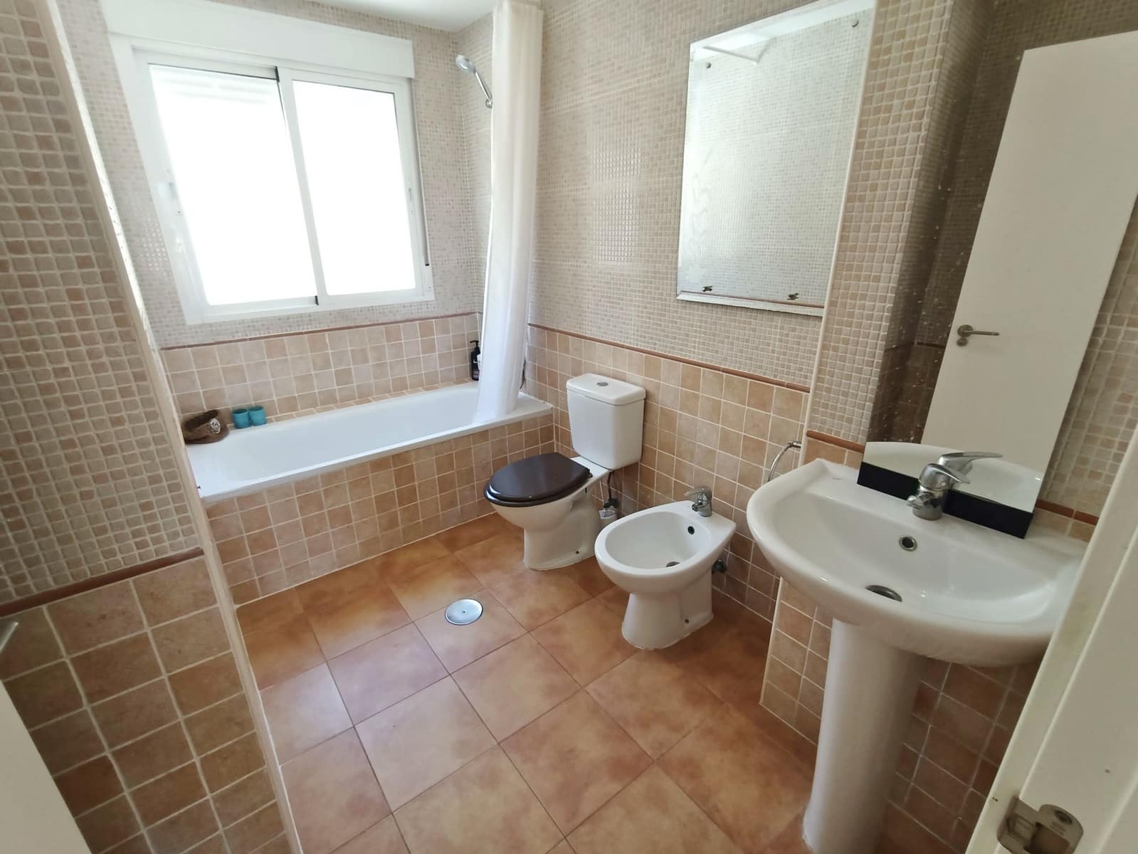 3 soveværelse Byhus til salg i Relleu med swimmingpool garage - € 199.000 (Ref: 9191852)