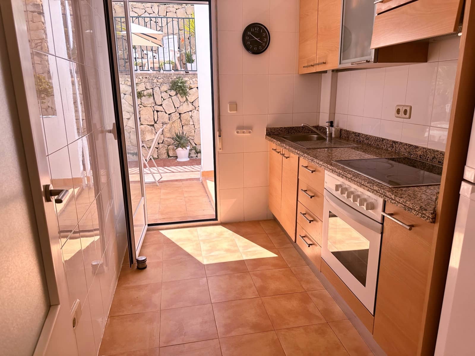 3 soveværelse Byhus til salg i Relleu med swimmingpool garage - € 199.000 (Ref: 9191852)