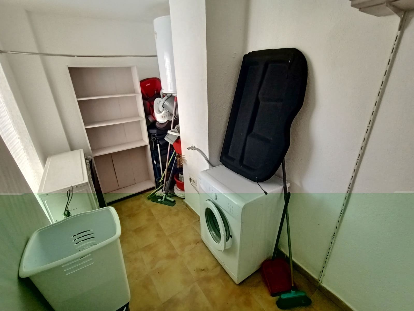 3 soveværelse Byhus til salg i Relleu med swimmingpool garage - € 199.000 (Ref: 9191852)