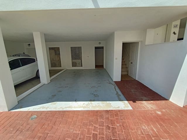 3 bedroom Townhouse for sale in Relleu with pool garage - € 199,000 (Ref: 9191852)