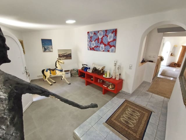 4 sypialnia Willa na sprzedaż w Benissa z basenem garażem - 675 000 € (Ref: 9255461)