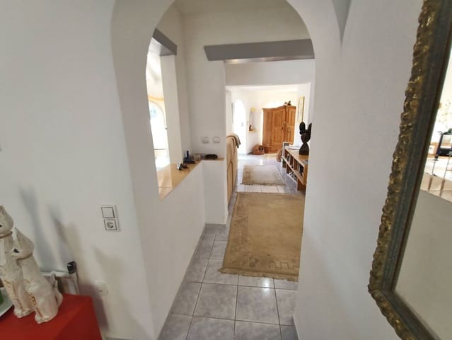 4 sypialnia Willa na sprzedaż w Benissa z basenem garażem - 675 000 € (Ref: 9255461)