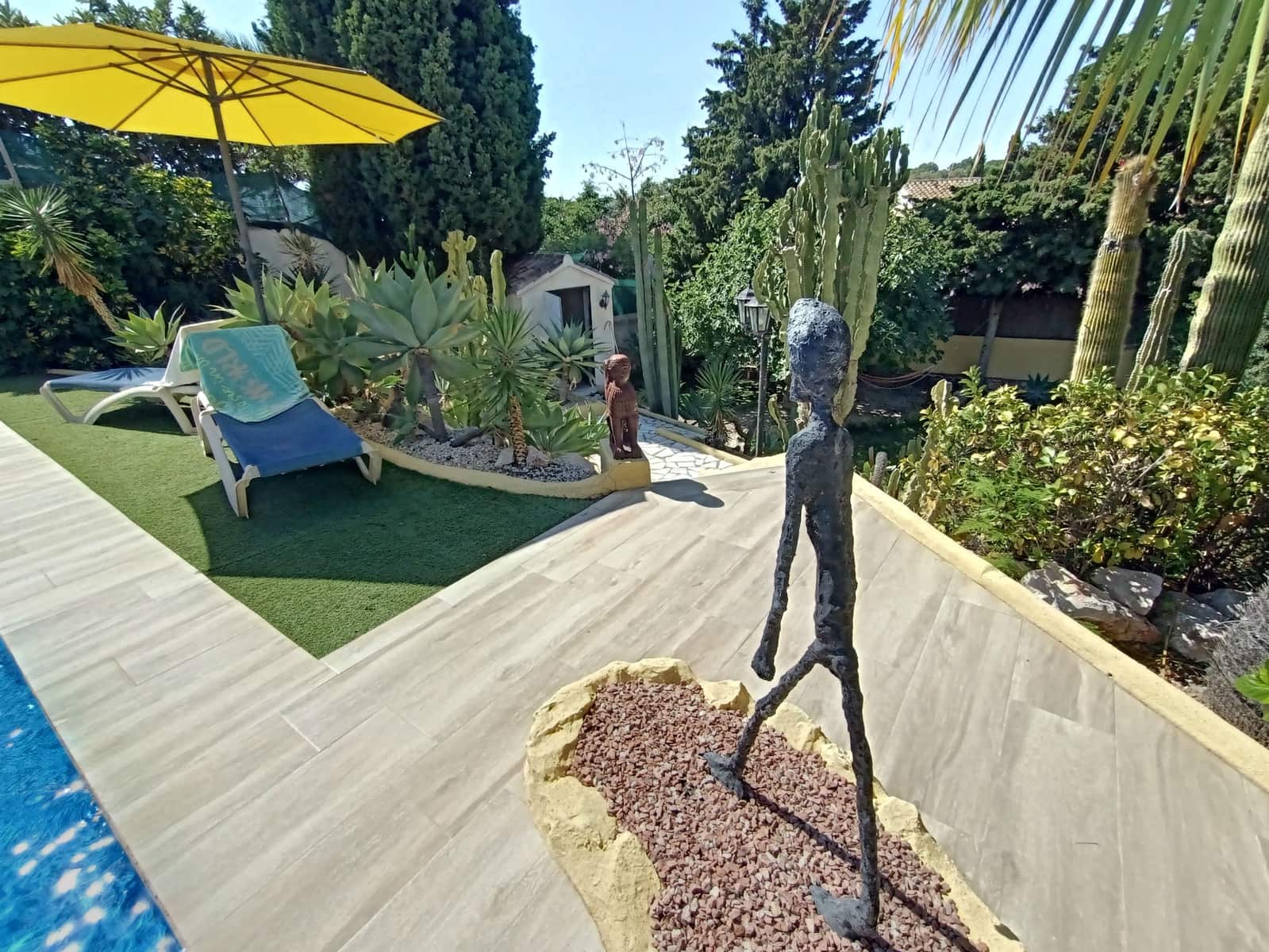 4 soveværelse Villa til salg i Benissa med swimmingpool garage - € 675.000 (Ref: 9255461)