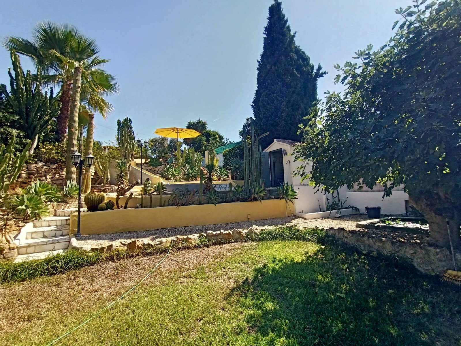 4 soveværelse Villa til salg i Benissa med swimmingpool garage - € 675.000 (Ref: 9255461)