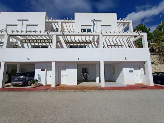 4 bedroom Townhouse for sale in Relleu with pool garage - € 195,000 (Ref: 9301431)