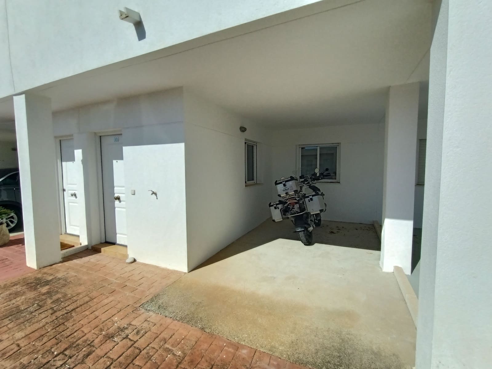 4 quarto Casa em Banda para venda em Relleu com piscina garagem - 195 000 € (Ref: 9301431)