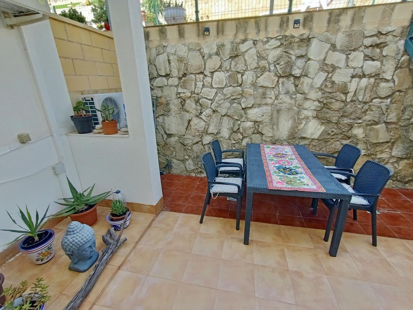 4 quarto Casa em Banda para venda em Relleu com piscina garagem - 195 000 € (Ref: 9301431)