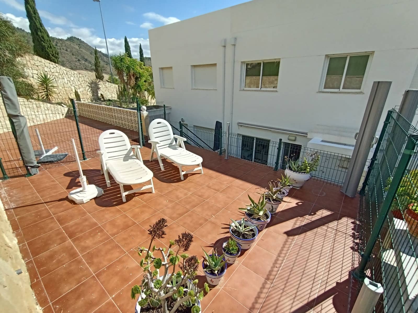 4 quarto Casa em Banda para venda em Relleu com piscina garagem - 195 000 € (Ref: 9301431)