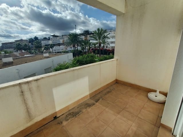 3 bedroom Townhouse for sale in Relleu with pool garage - € 159,000 (Ref: 9433649)